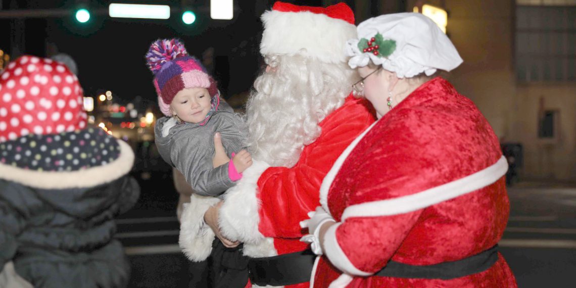 Downtown Waynesburg has the Spirit of the Season