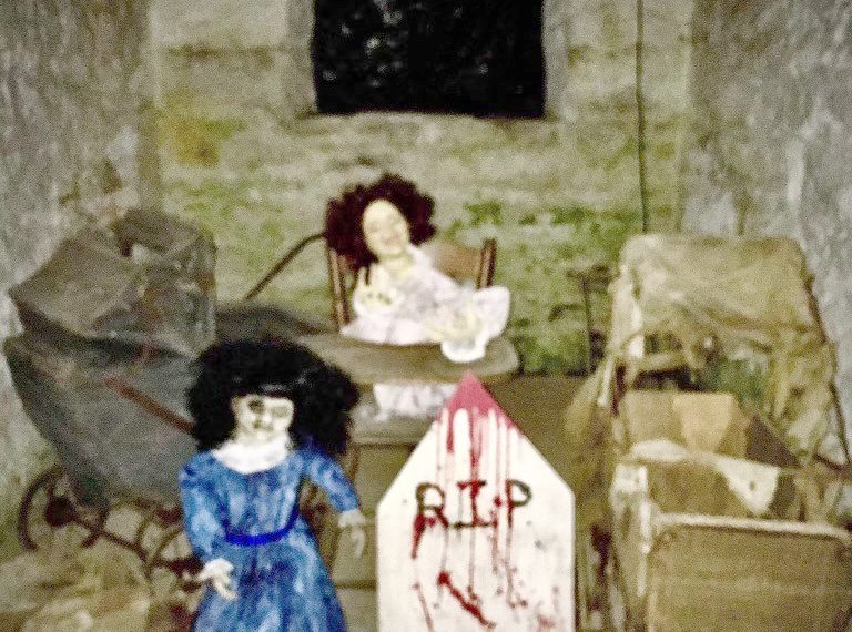 Greene Artifacts: A Museum Mystery