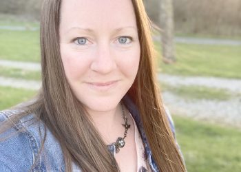 Arts in the Community: Shelly Courtwright