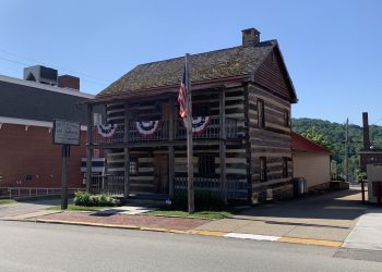 Going Greene: The Log Cabins of Greene